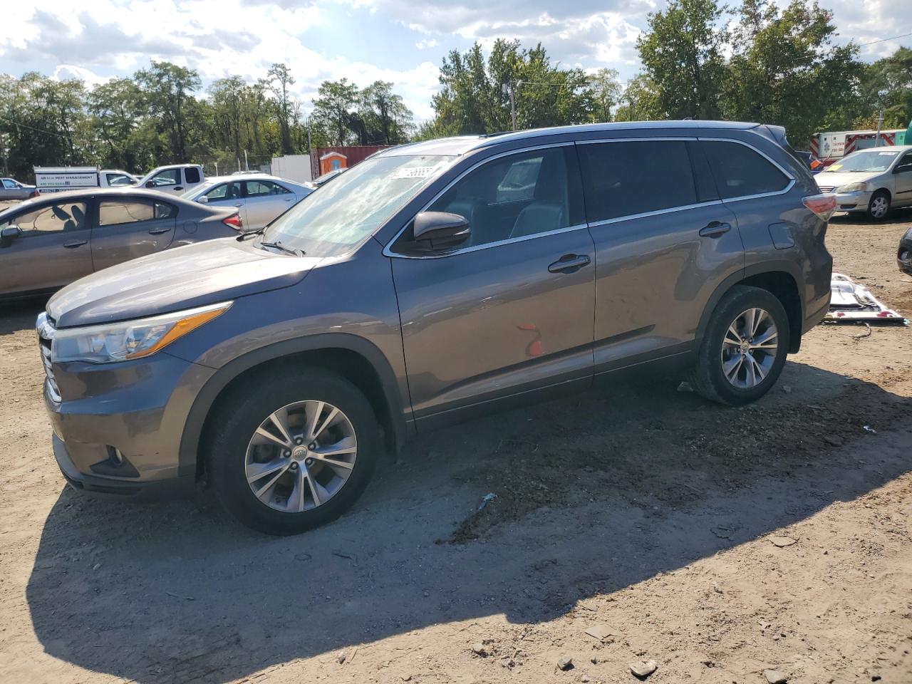 TOYOTA HIGHLANDER 2015