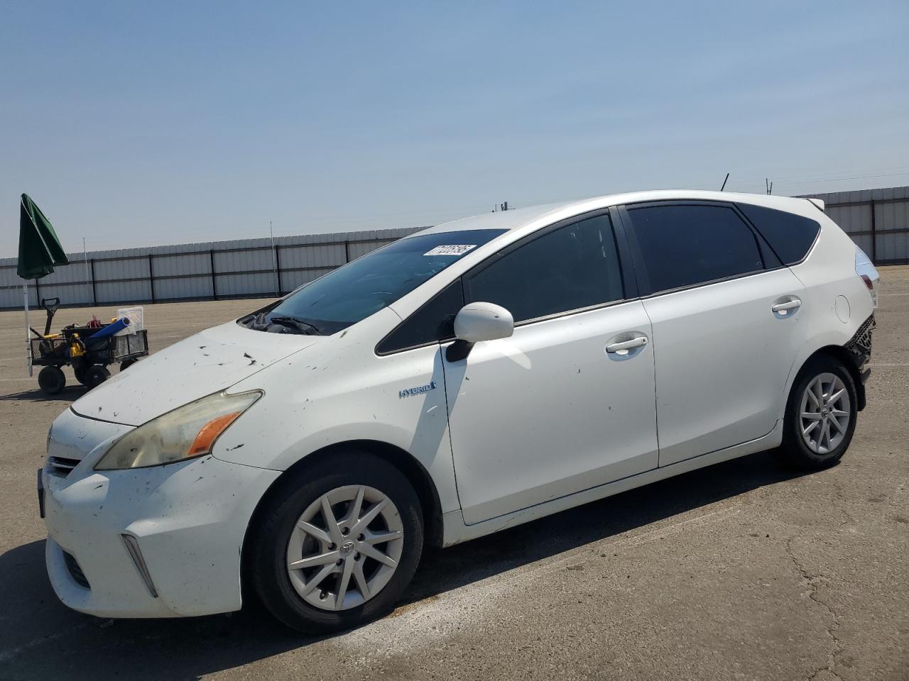 TOYOTA PRIUS V 2012
