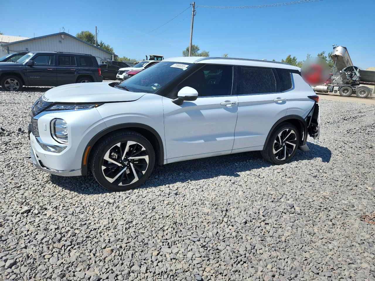 MITSUBISHI OUTLANDER 2022