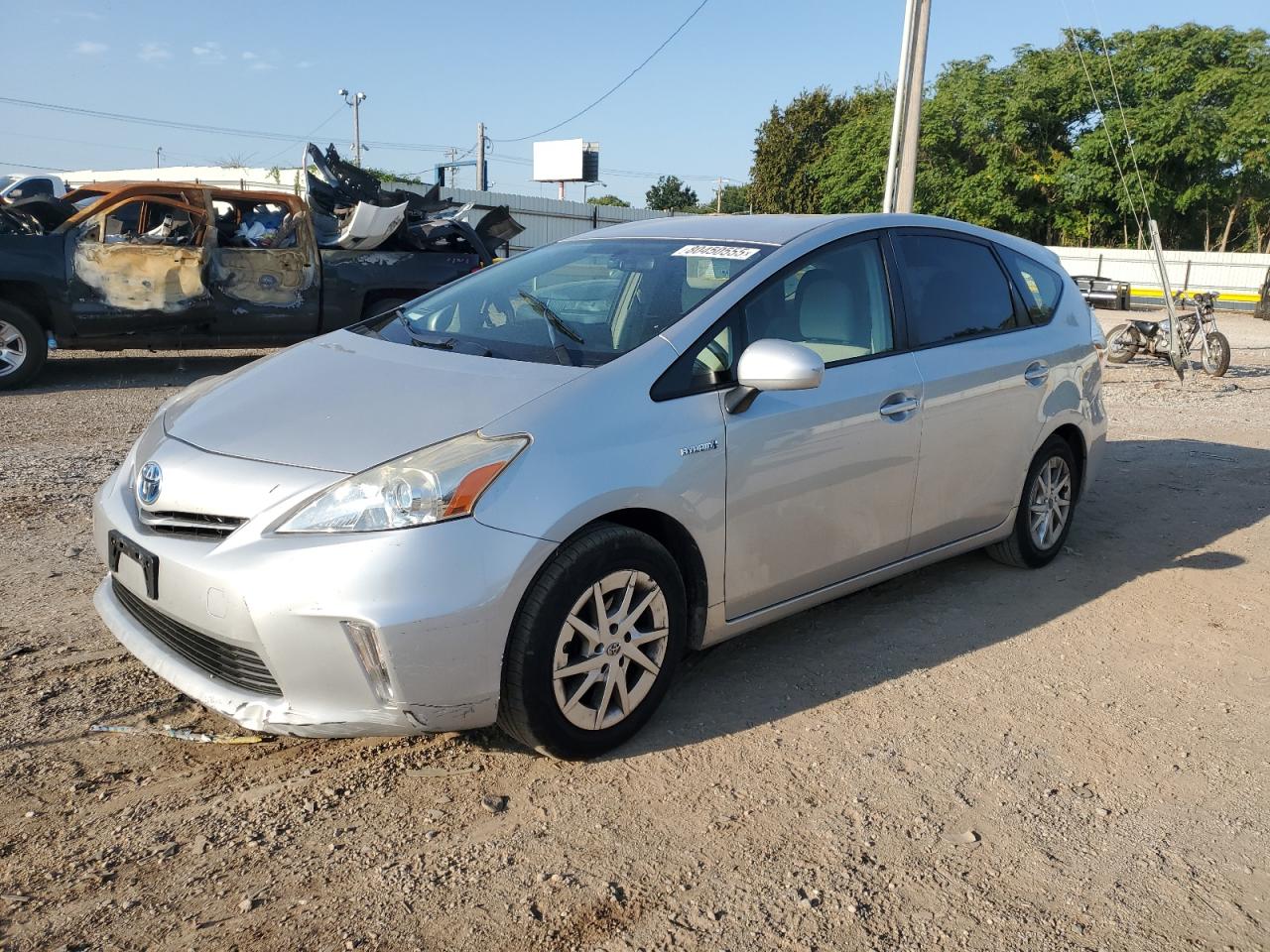 TOYOTA PRIUS V 2014