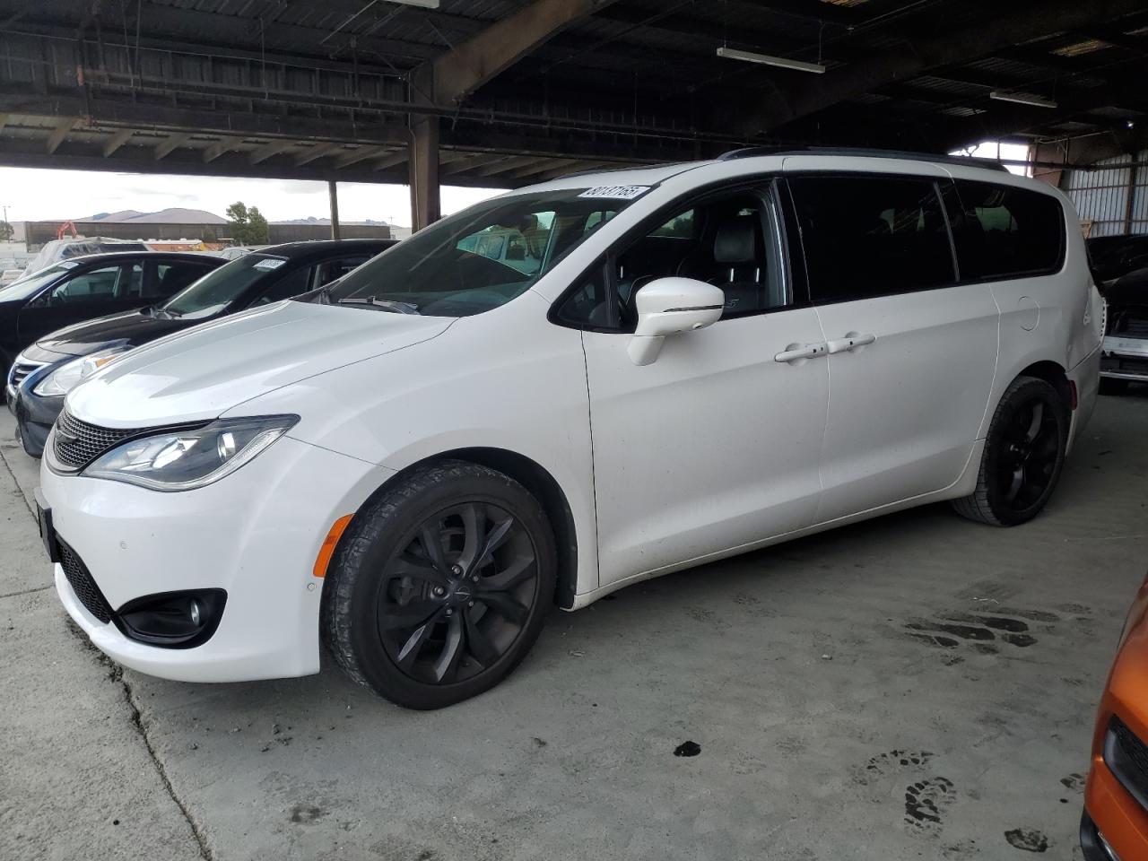 CHRYSLER PACIFICA L 2019