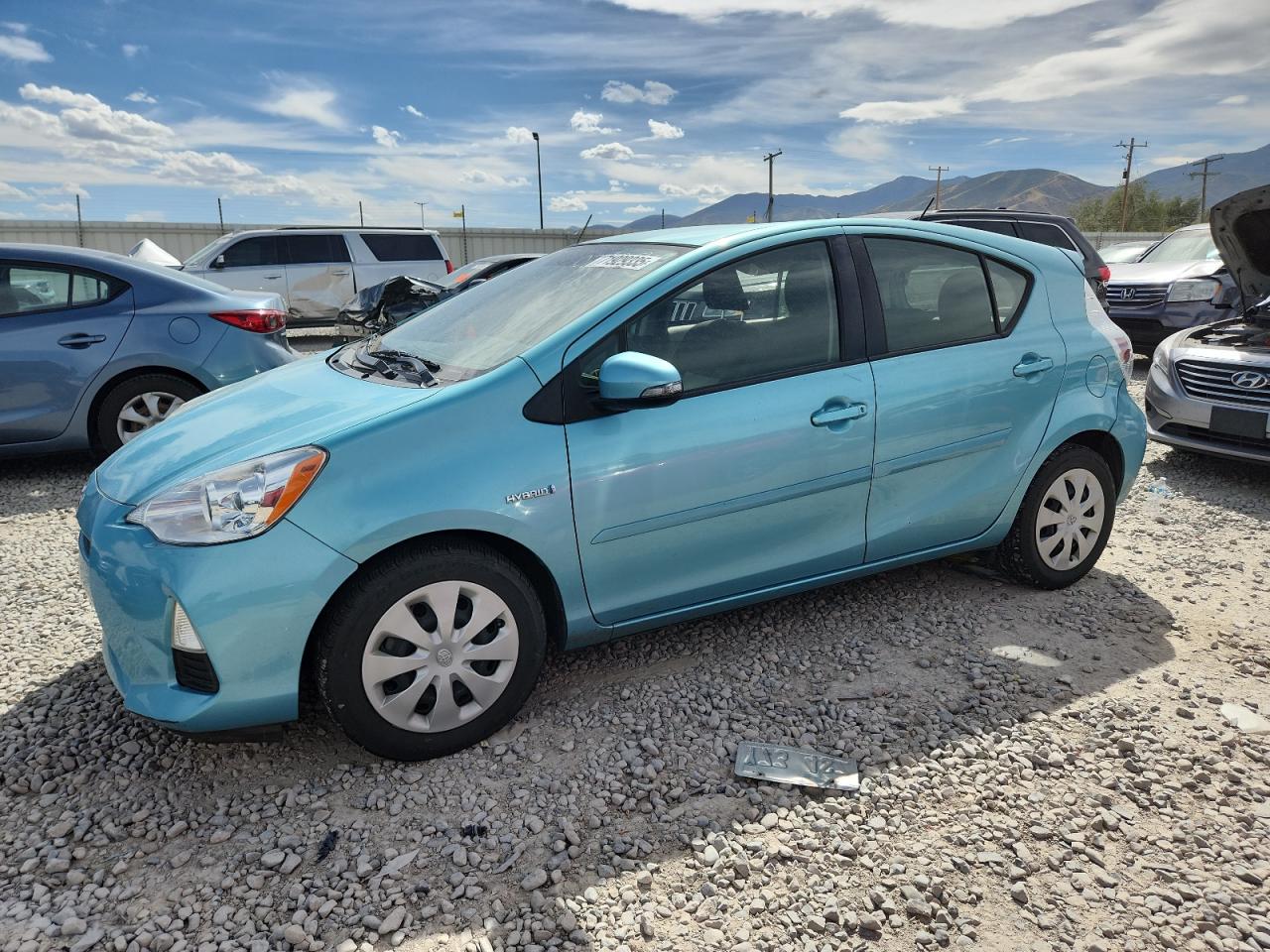 TOYOTA PRIUS C 2012