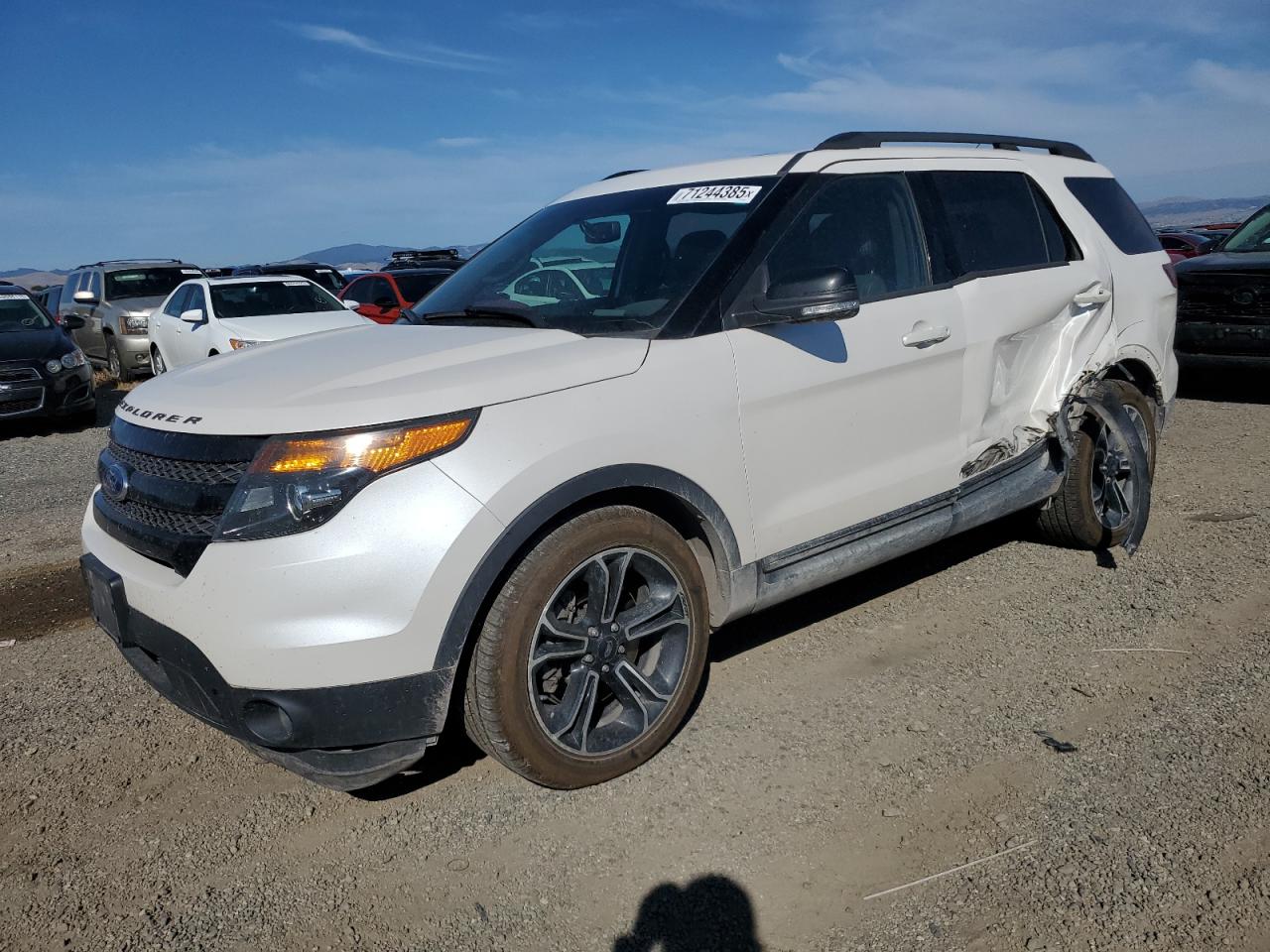 FORD EXPLORER 2015