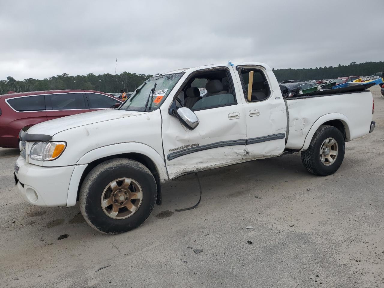 TOYOTA TUNDRA ACC 2003