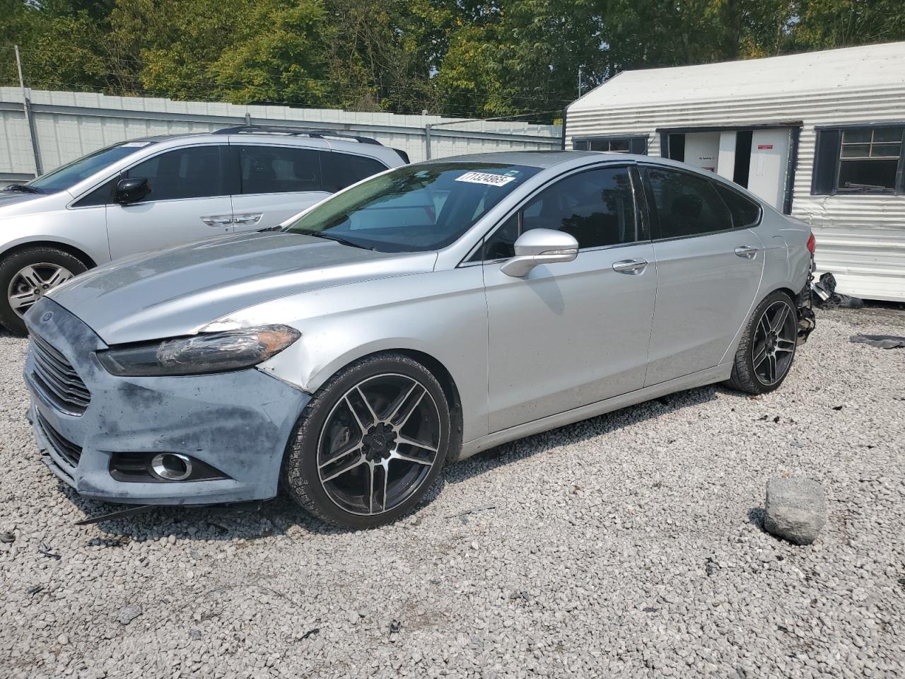 FORD FUSION 2013