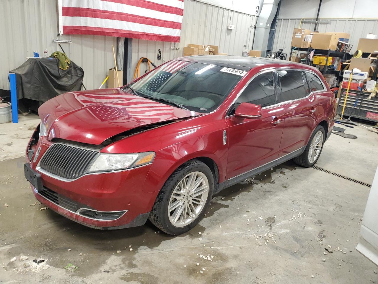 LINCOLN MKT 2013