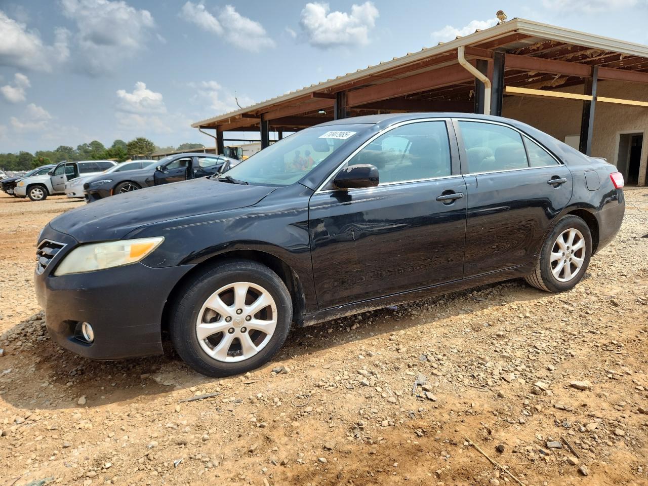 TOYOTA CAMRY BASE 2011