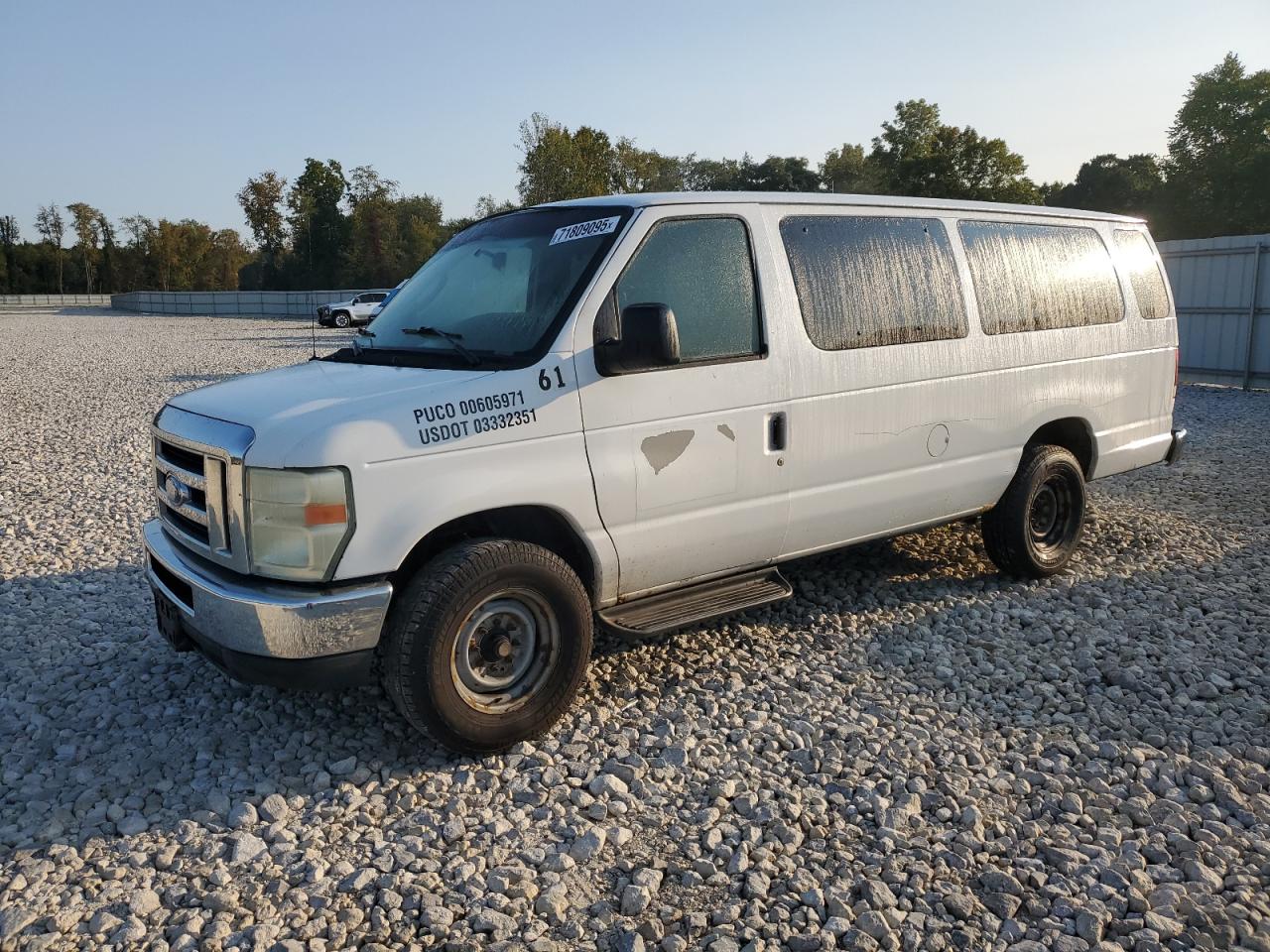 FORD ECONOLINE 2009