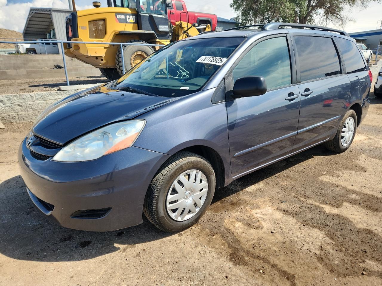 TOYOTA SIENNA CE 2008