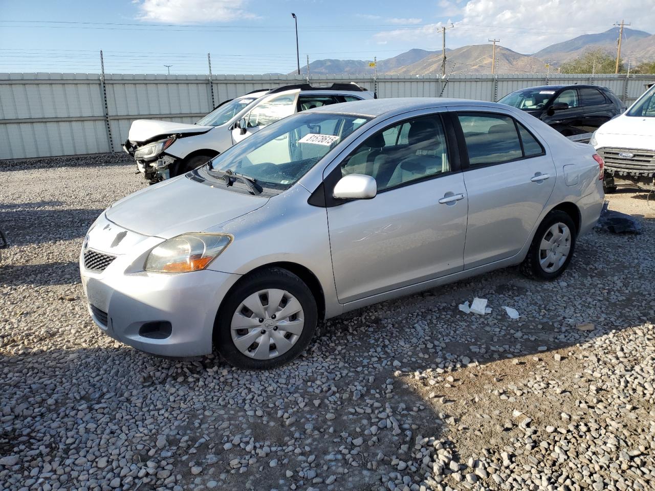 TOYOTA YARIS 2010