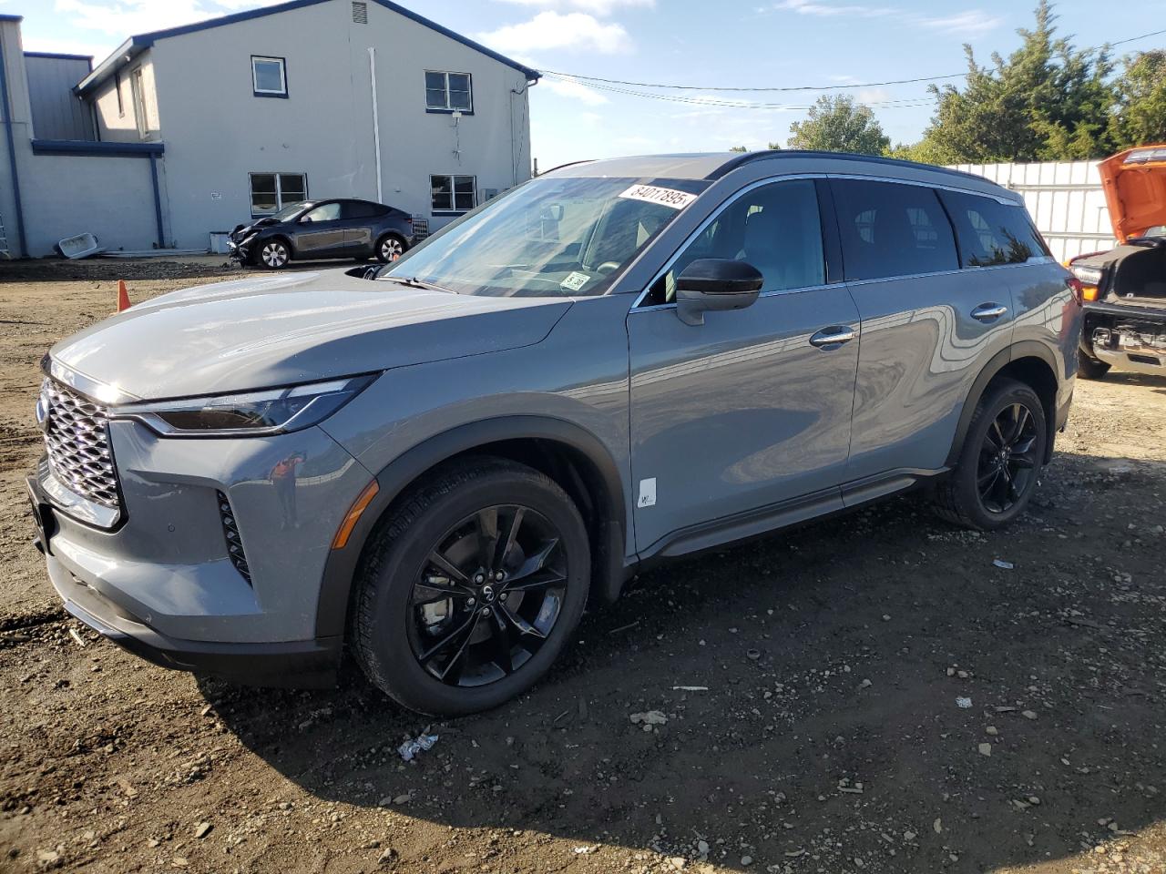 INFINITI QX60 LUXE 2025