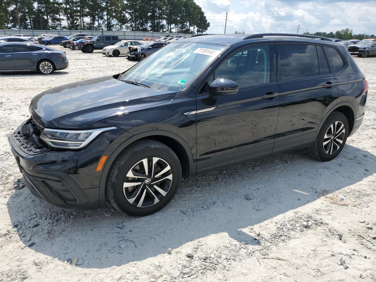 VOLKSWAGEN TIGUAN 2022