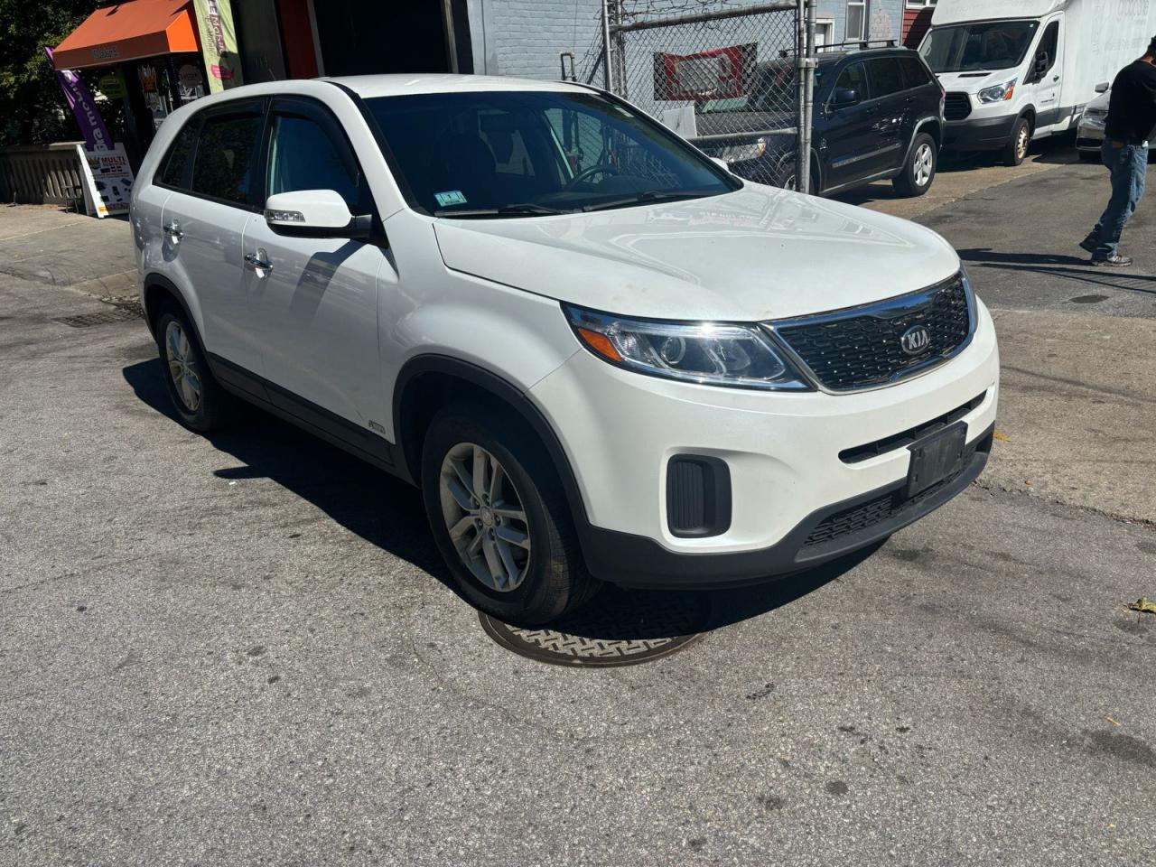 KIA SORENTO LX 2014
