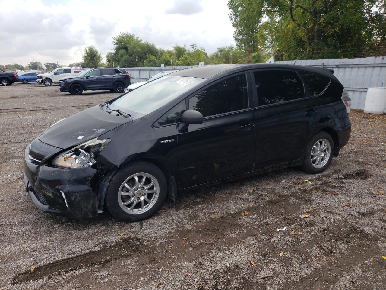 TOYOTA PRIUS V 2012