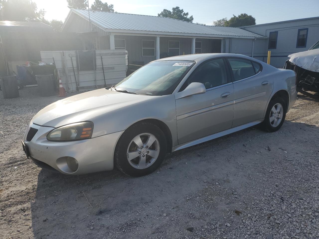 PONTIAC GRAND PRIX 2008