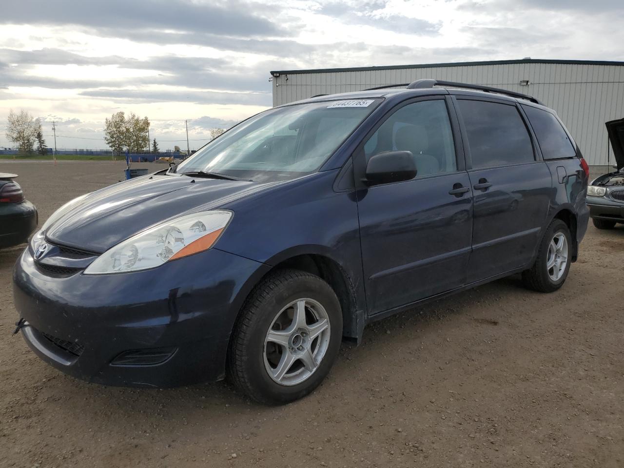 TOYOTA SIENNA CE 2006