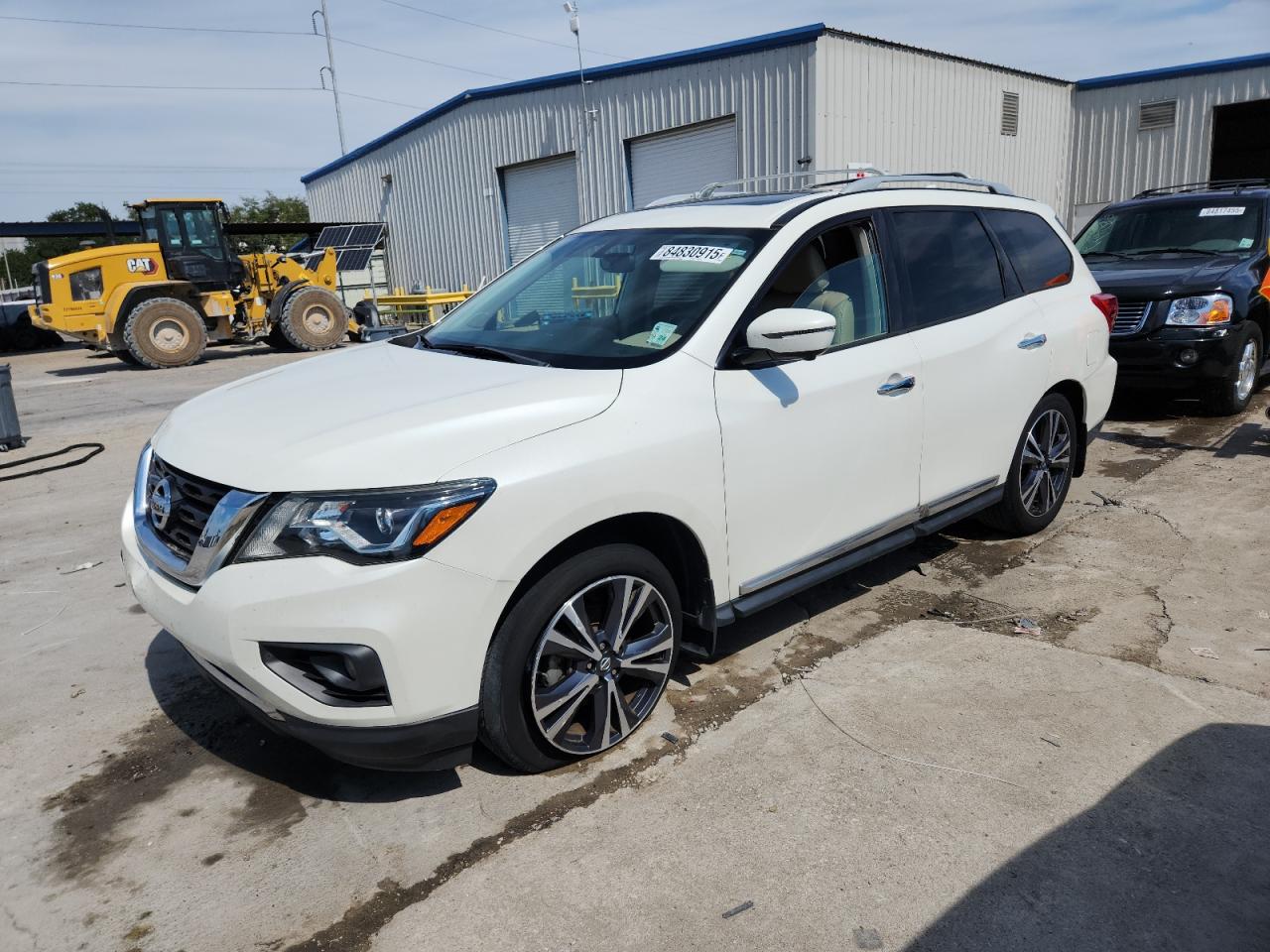 NISSAN PATHFINDER 2020