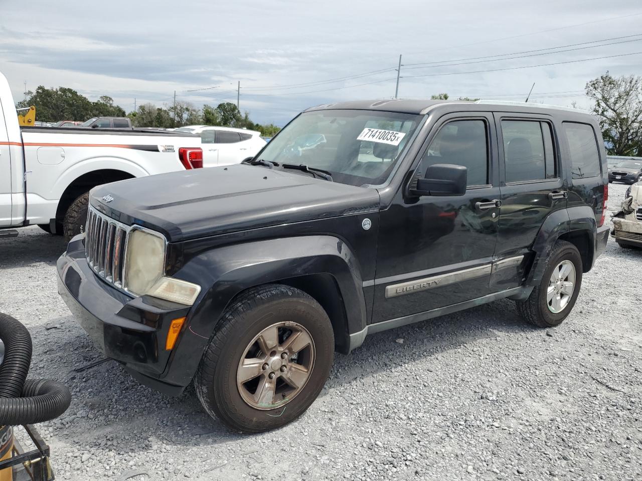 JEEP LIBERTY SP 2011