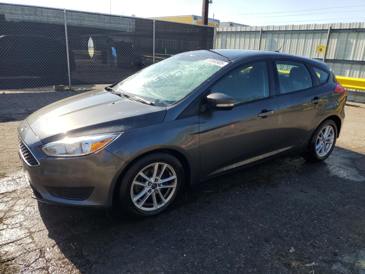 FORD FOCUS SE 2017