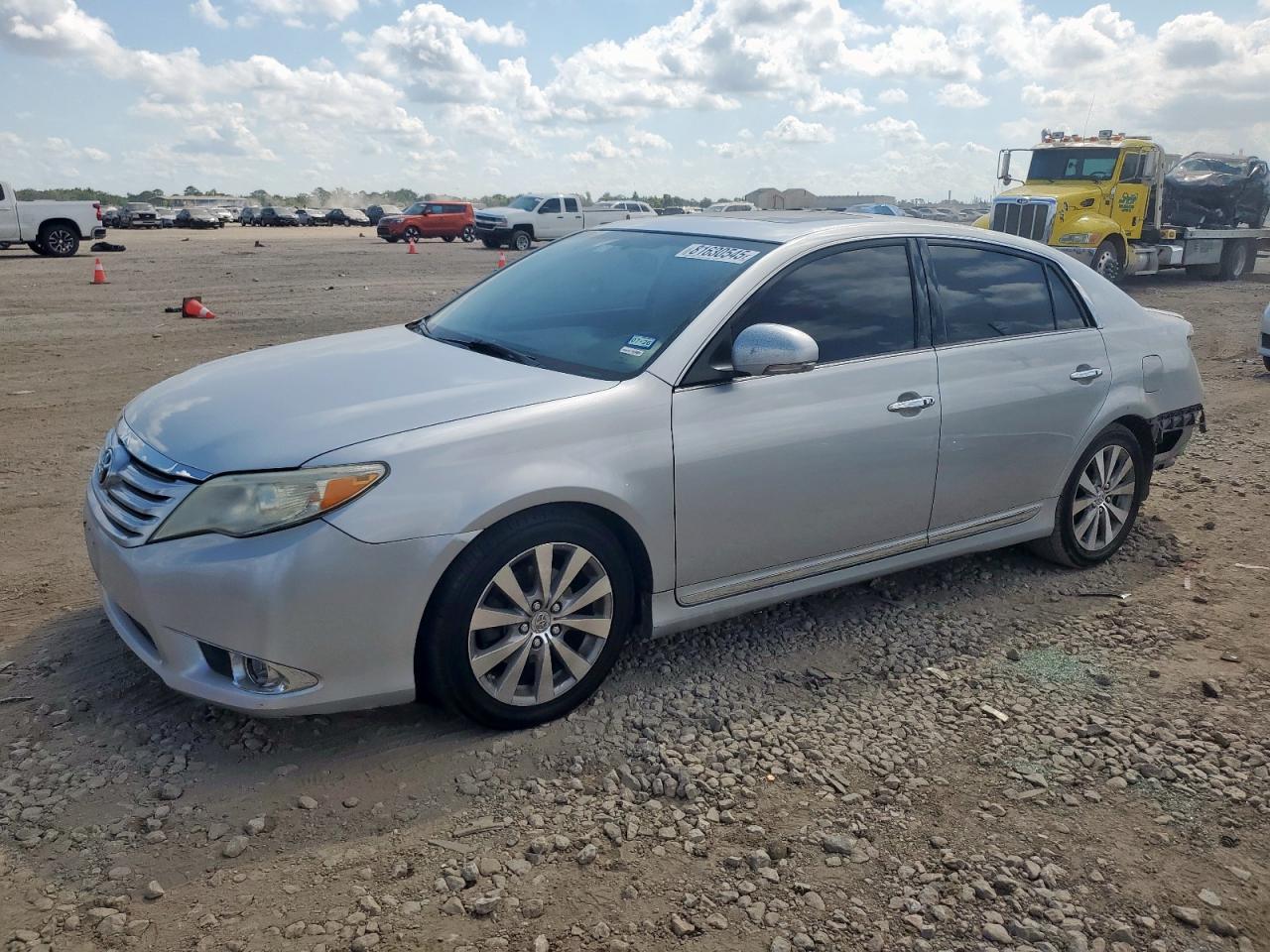 TOYOTA AVALON BAS 2011