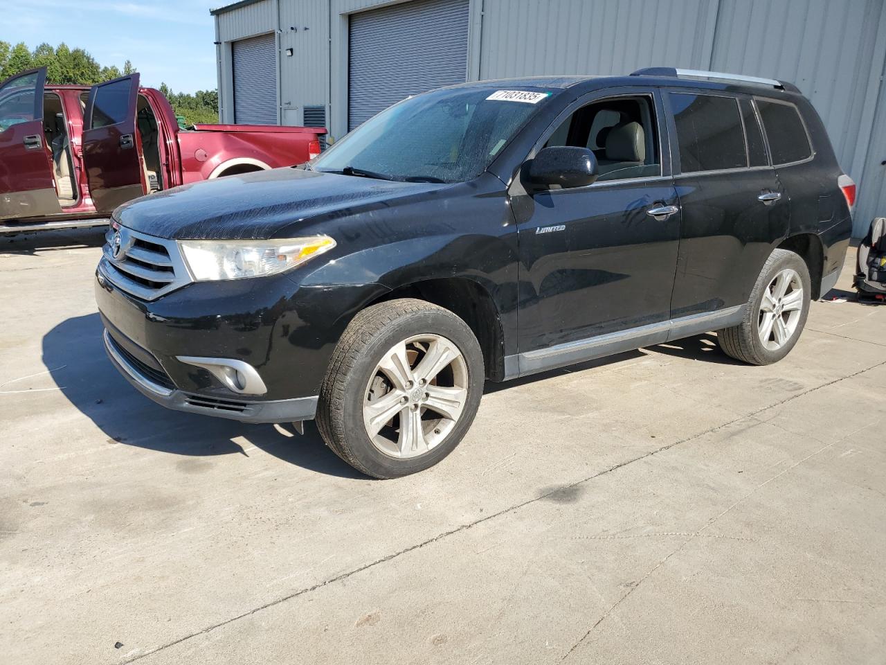 TOYOTA HIGHLANDER 2013