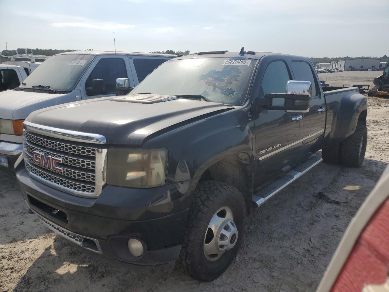 GMC SIERRA K3500 DENALI 2012