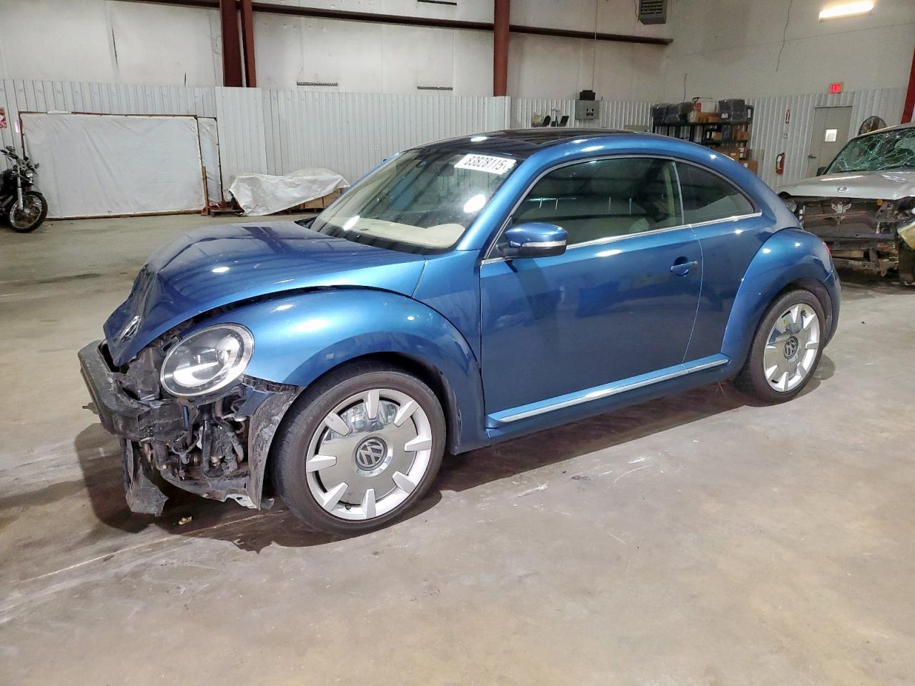VOLKSWAGEN BEETLE SE 2018