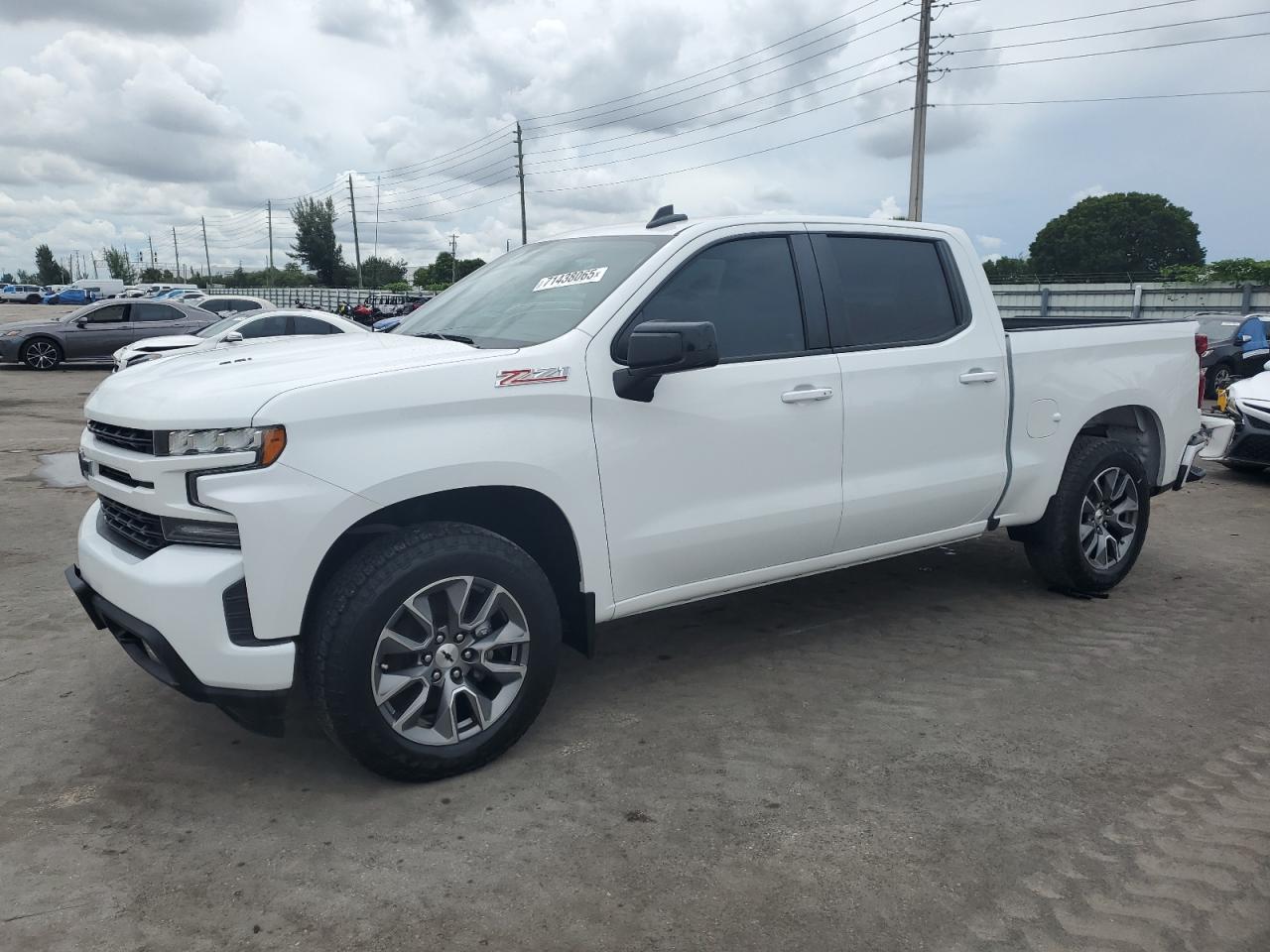 CHEVROLET SILVERADO K1500 RST 2021
