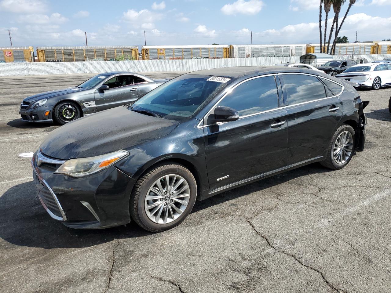 TOYOTA AVALON HYB 2016