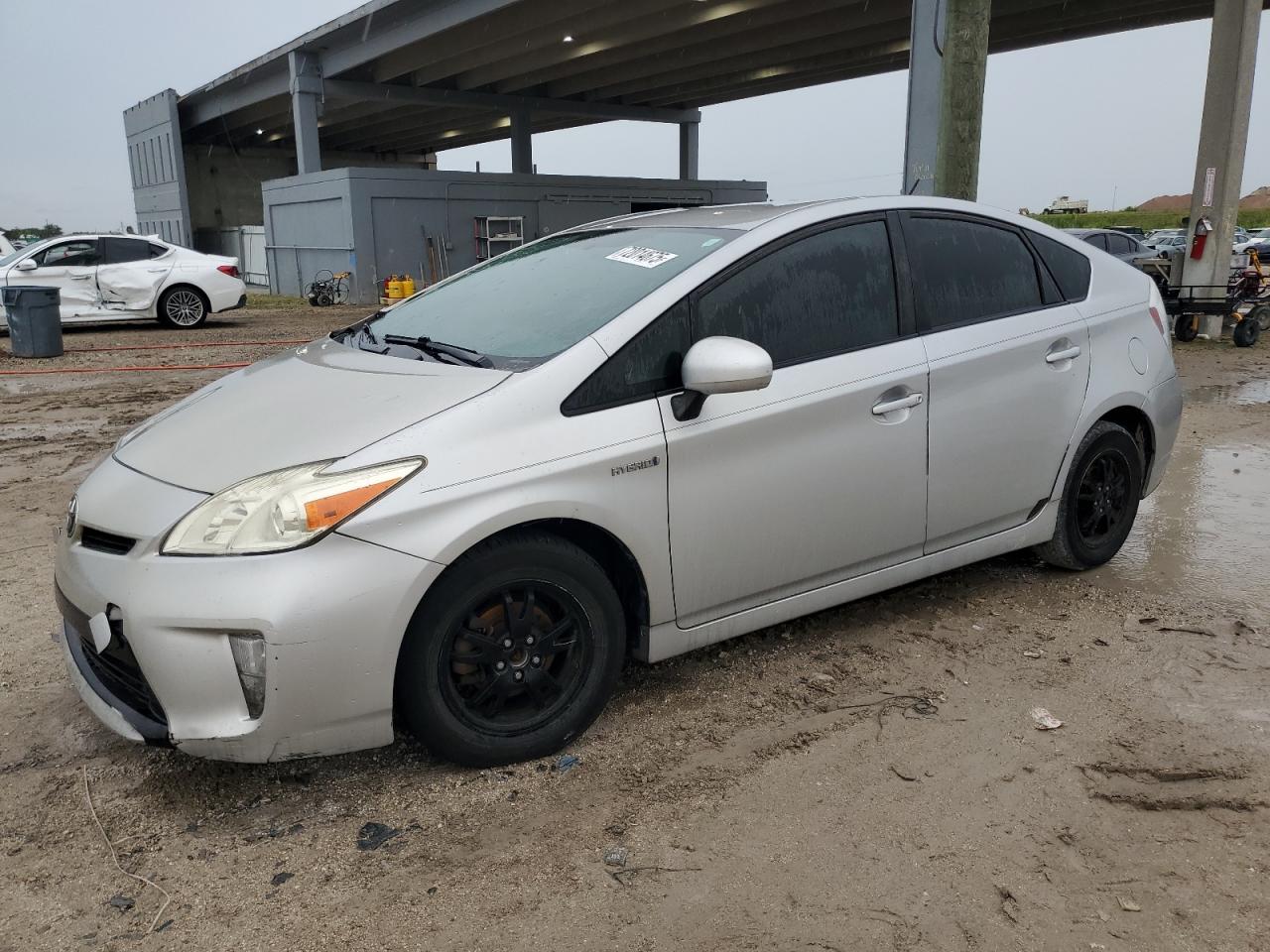 TOYOTA PRIUS 2015