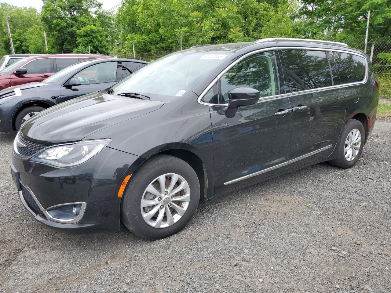 CHRYSLER PACIFICA TOURING L 2018