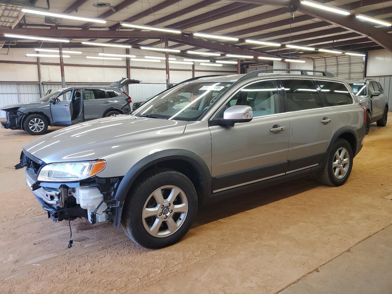 VOLVO XC70 3.2 2012