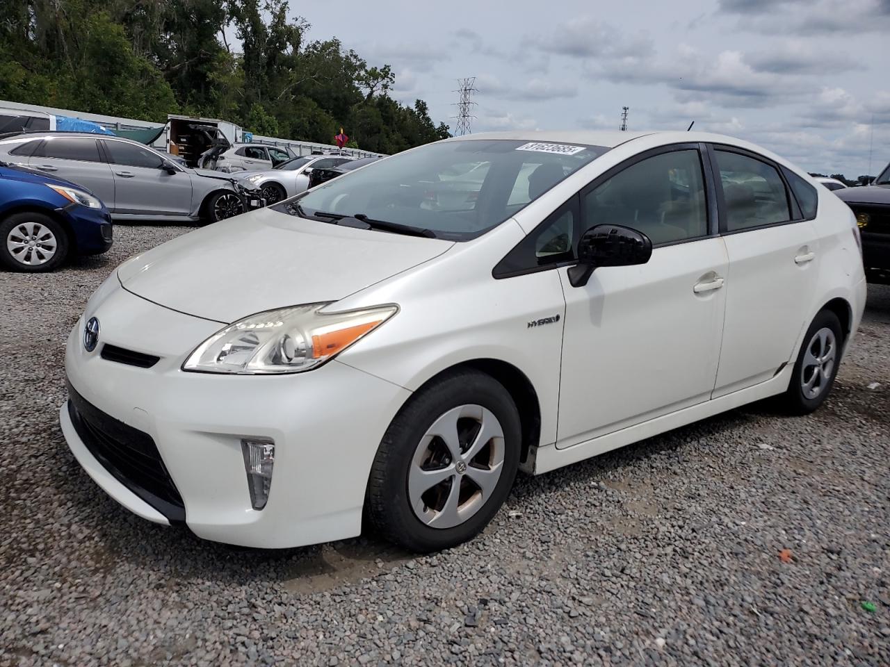 TOYOTA PRIUS 2015