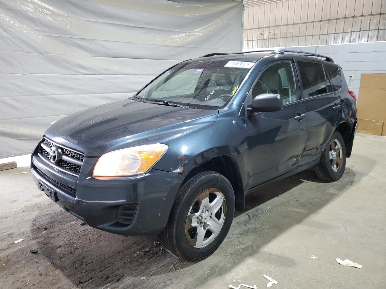 TOYOTA RAV4 2011