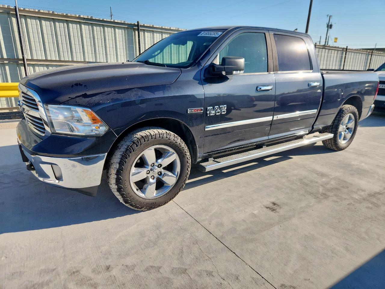 RAM 1500 SLT 2015