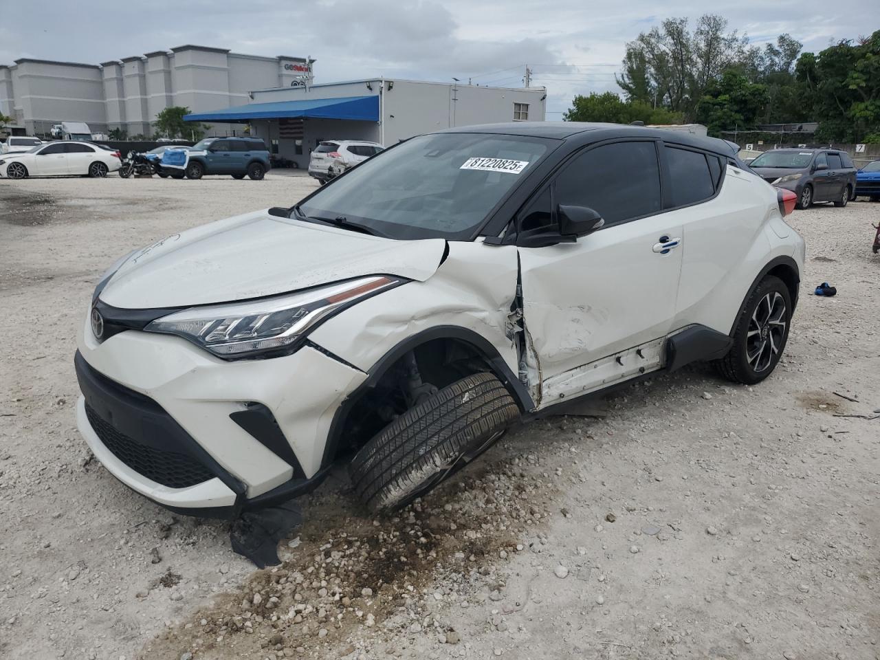 TOYOTA C-HR XLE 2020