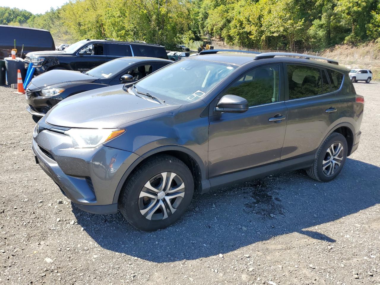 TOYOTA RAV4 LE 2017