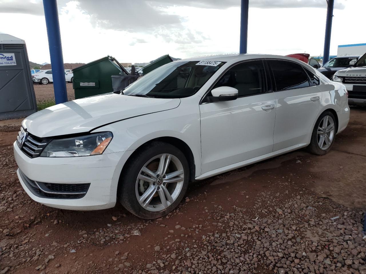 VOLKSWAGEN PASSAT SE 2014