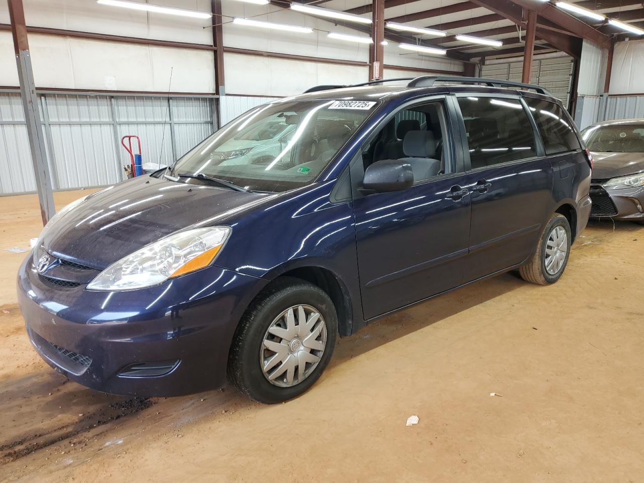 TOYOTA SIENNA CE 2007