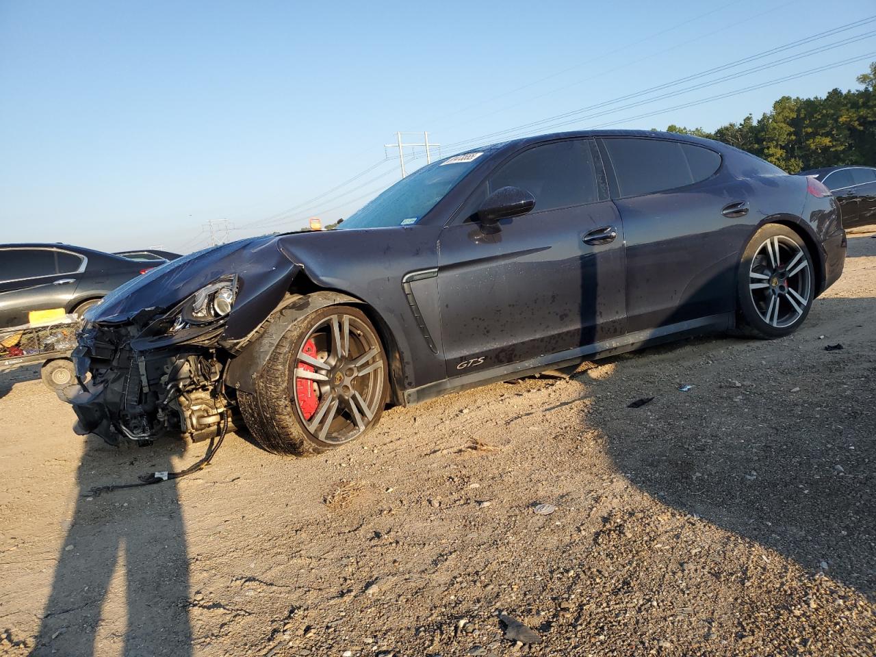 PORSCHE PANAMERA GTS 2016