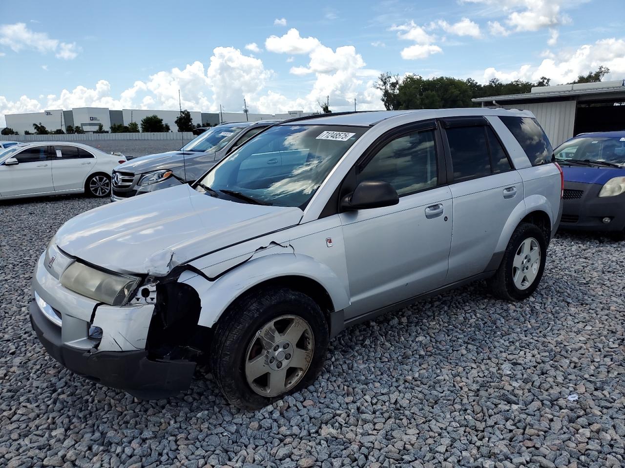 SATURN VUE 2004