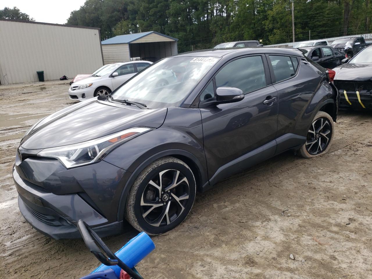TOYOTA C-HR XLE 2018