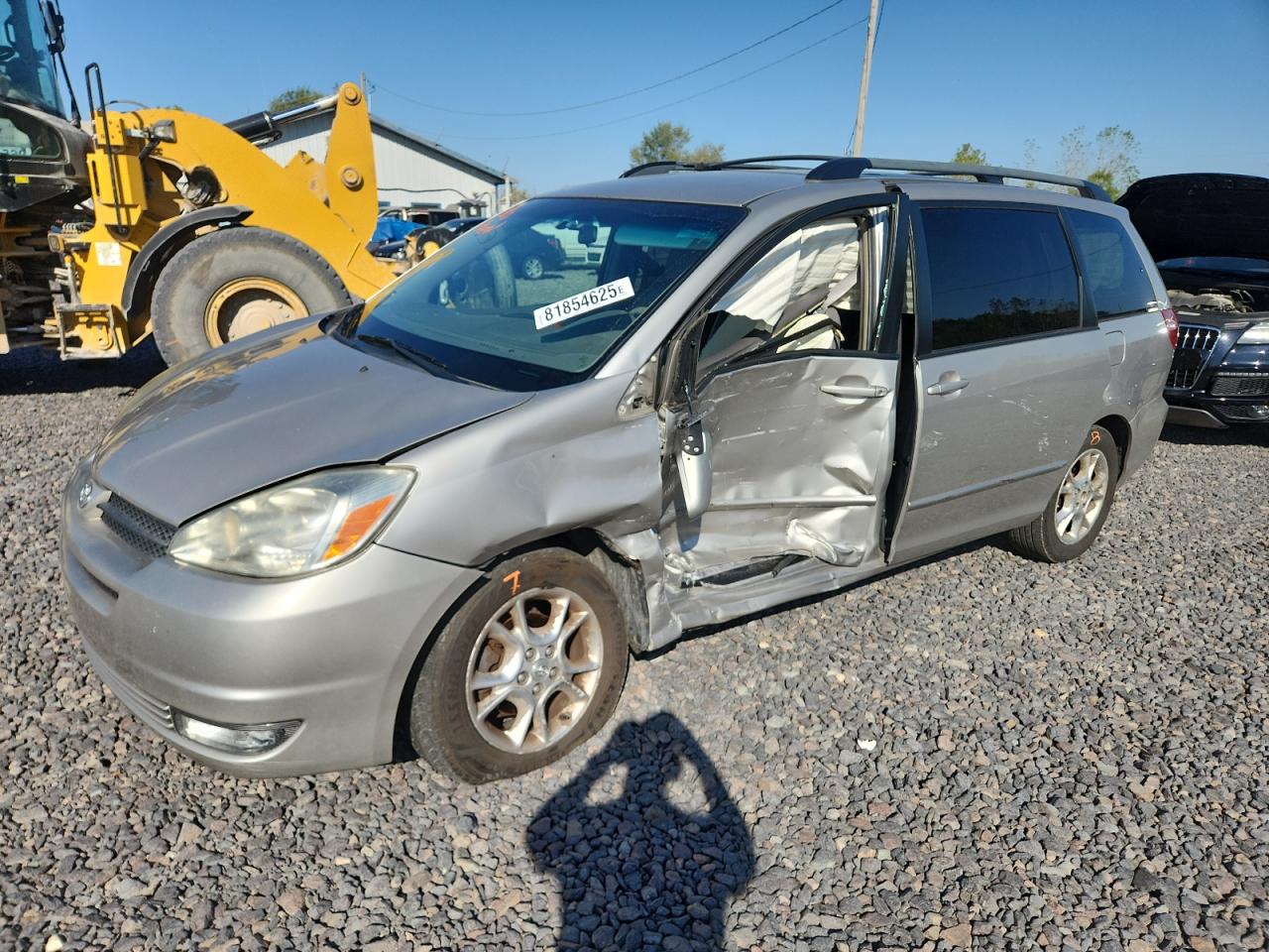 TOYOTA SIENNA XLE 2005