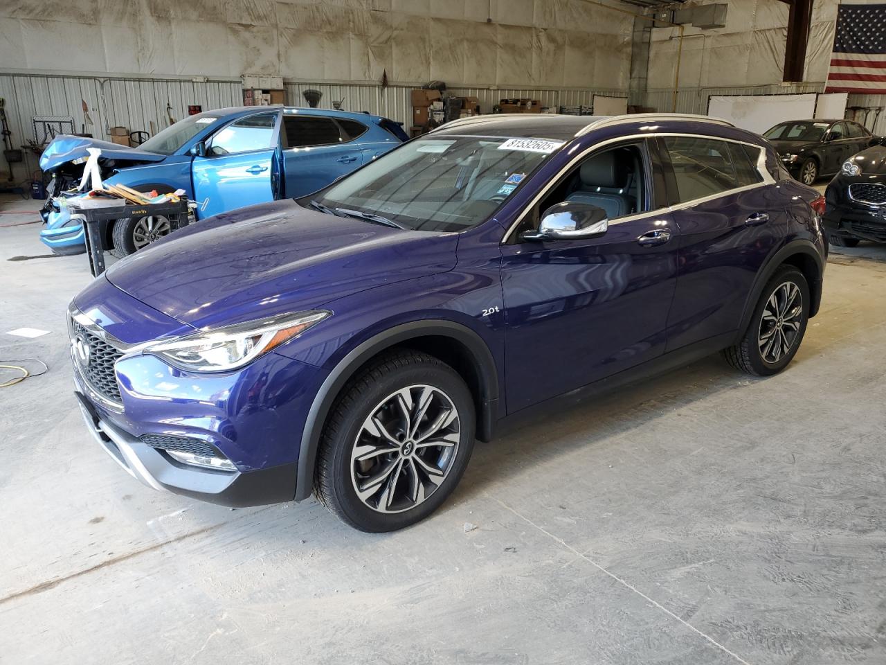 INFINITI QX30 BASE 2018