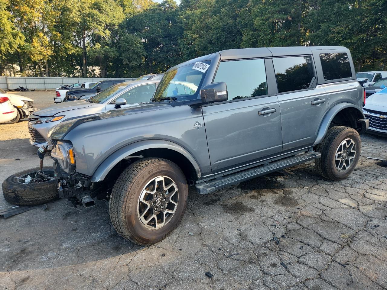 FORD BRONCO OUT 2024
