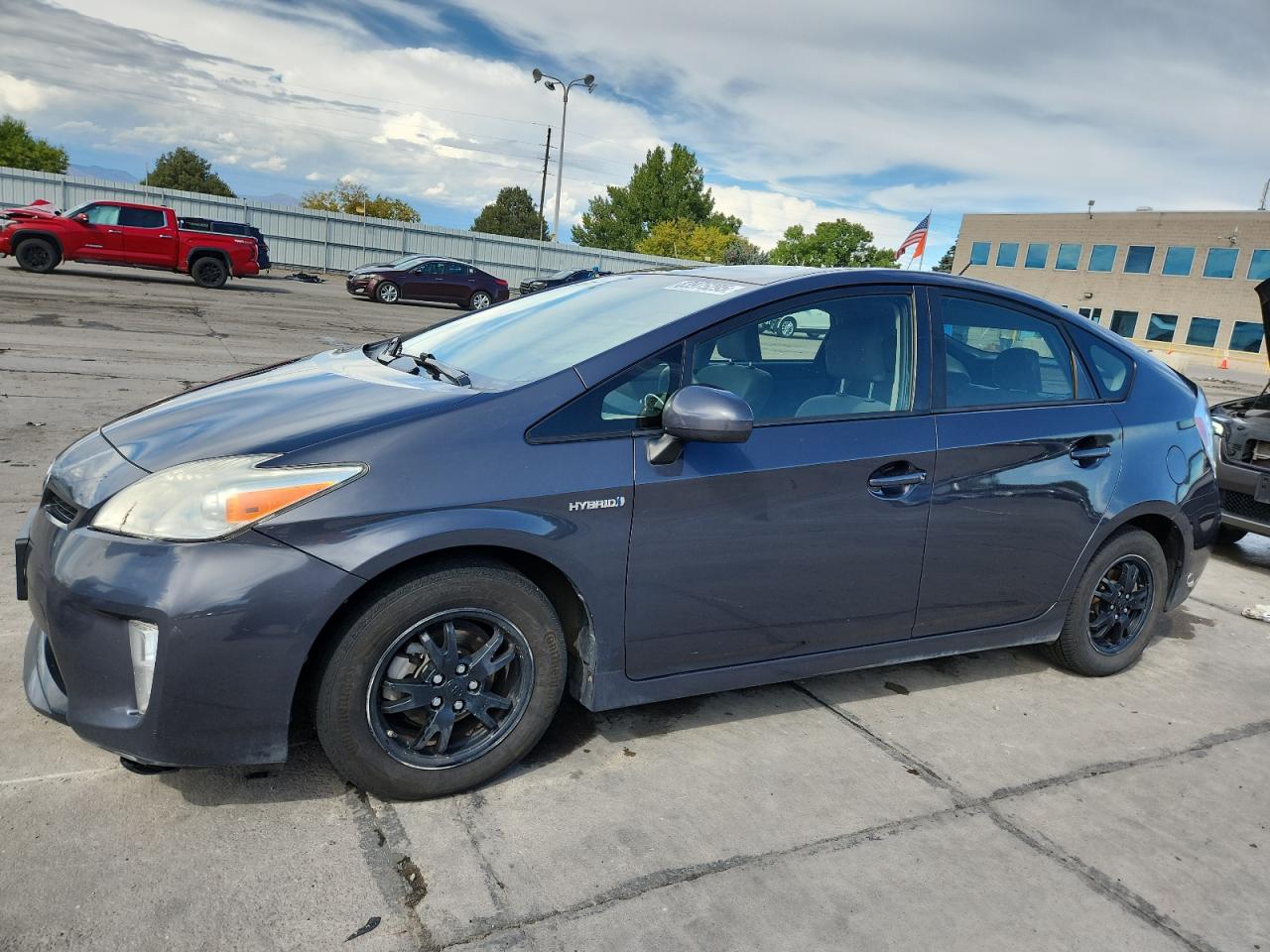 TOYOTA PRIUS 2013
