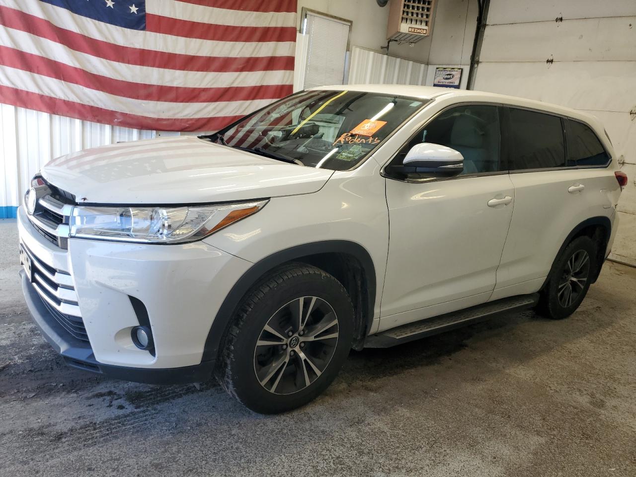 TOYOTA HIGHLANDER 2017