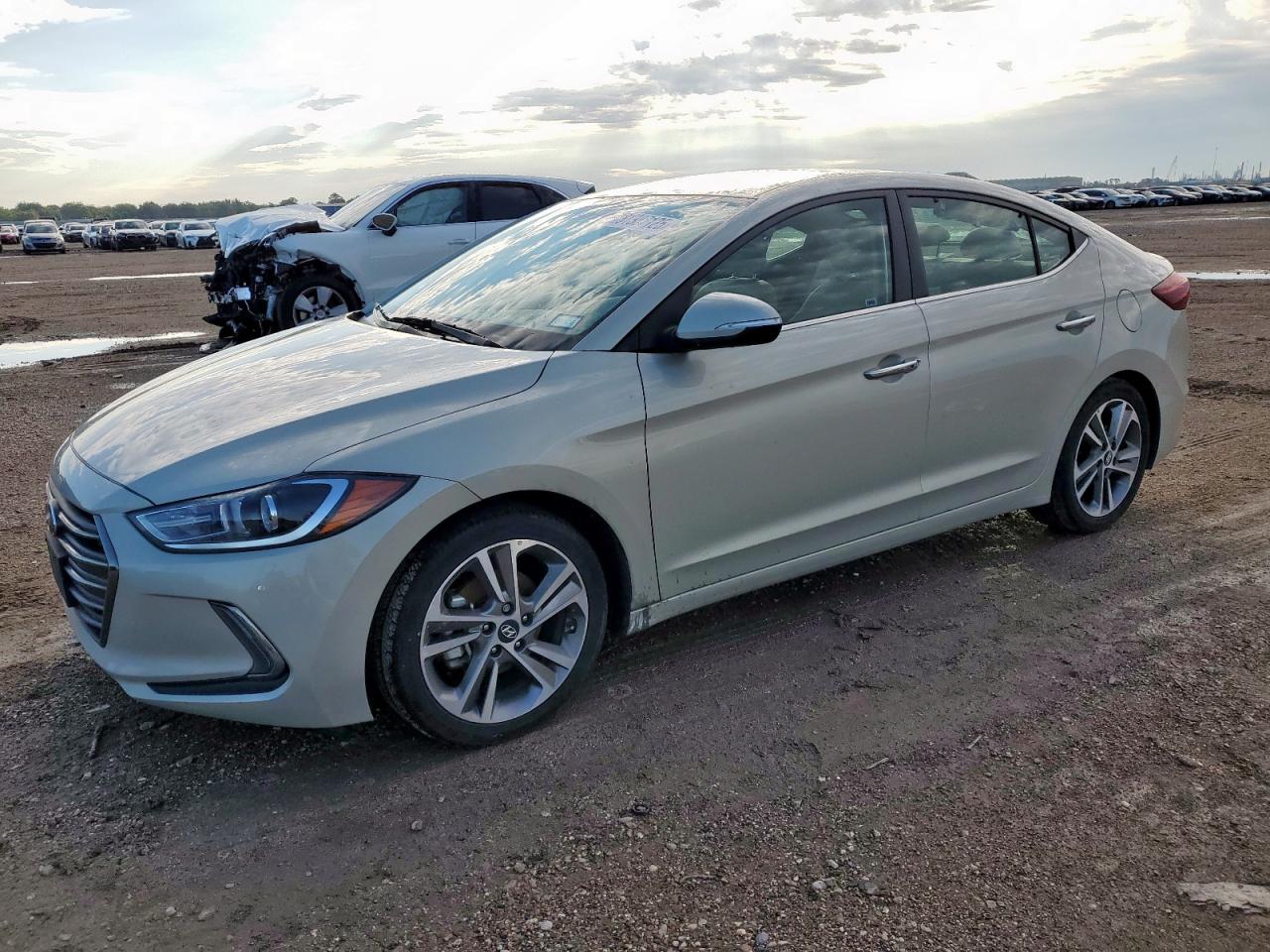 HYUNDAI ELANTRA SE 2017