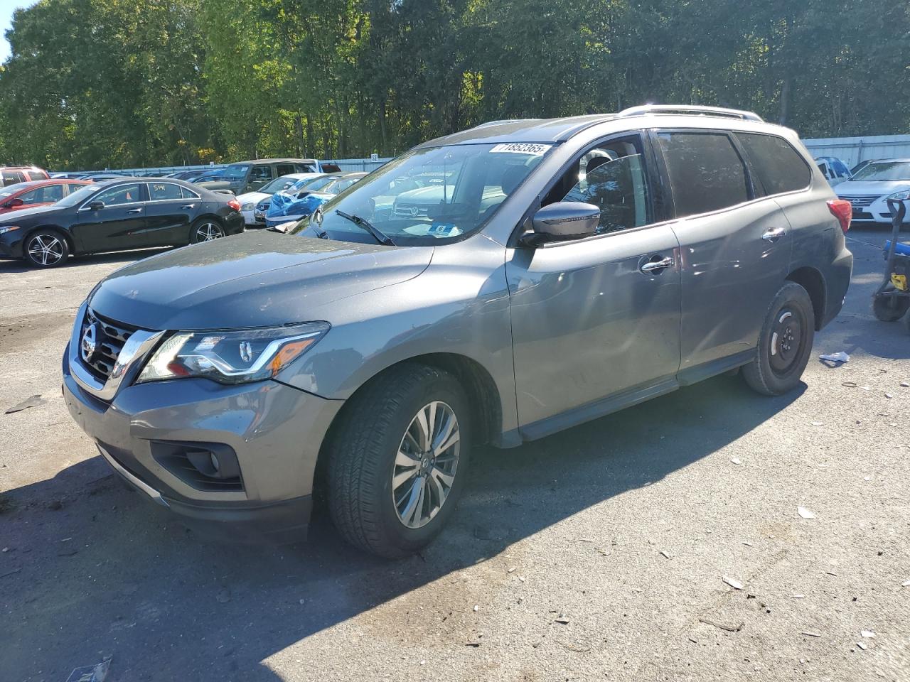 NISSAN PATHFINDER 2020