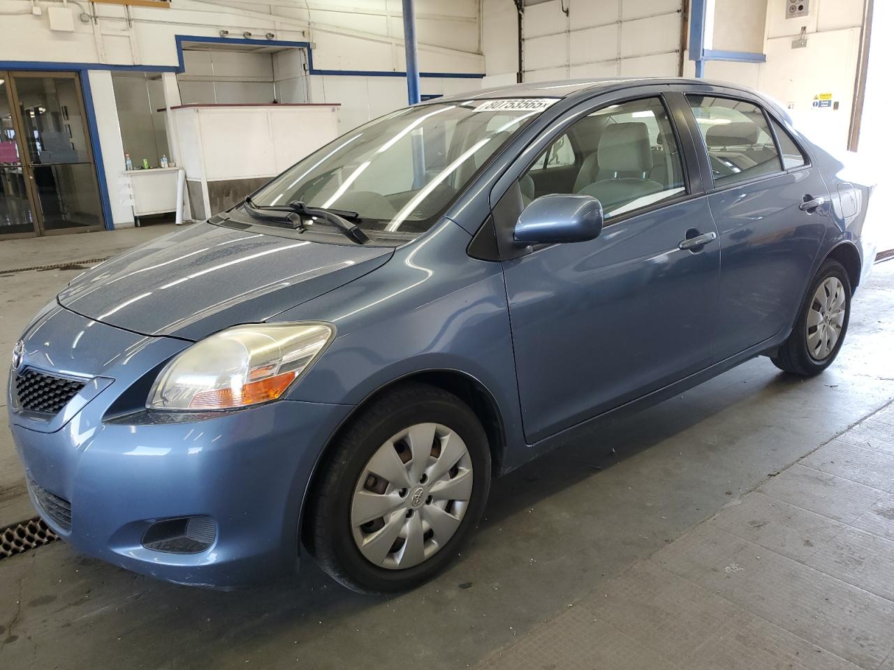 TOYOTA YARIS 2009